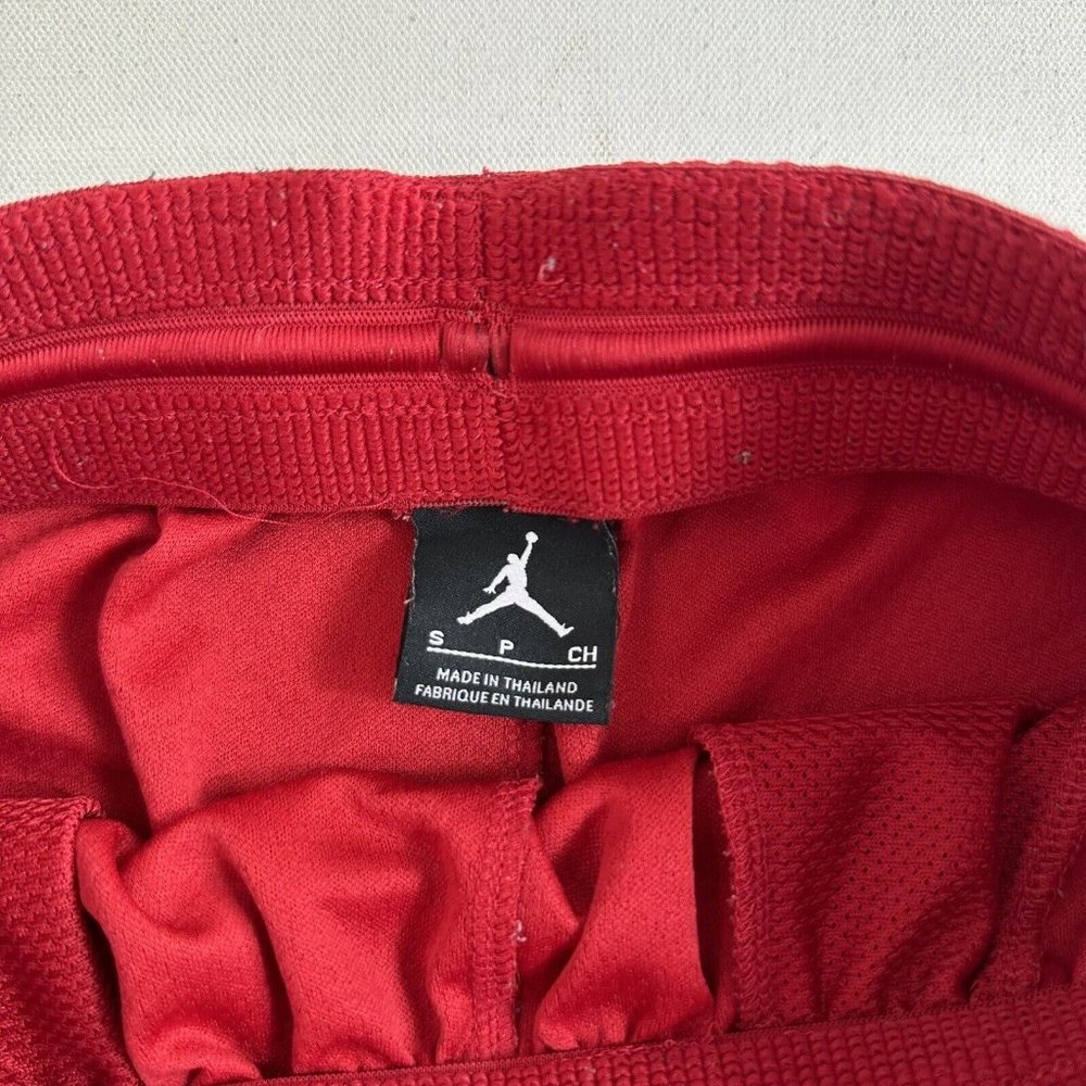NIKE AIR‎ JORDAN BASKETBALL SHORTS Red Mens Size SMALL GYM ACTIVE TRAIN ATHLETIC - Picture 6 of 6